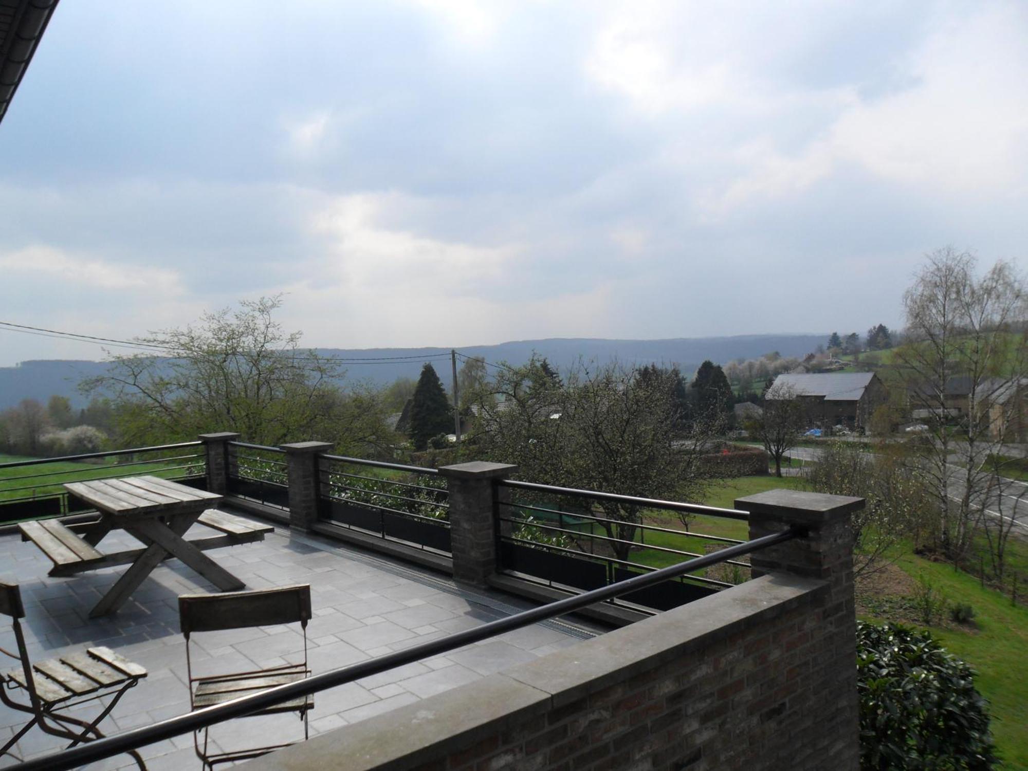 Votre Horizon Apartment Aywaille Bagian luar foto